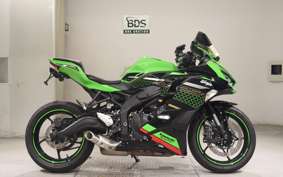 KAWASAKI ZX-25R