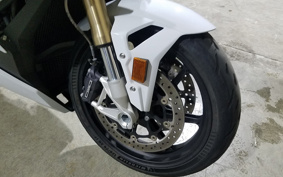 BMW S1000R 2021 0E51
