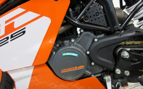 KTM 125 RC JYA40