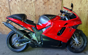 SUZUKI GSX1300R HAYABUSA 2001 A1111