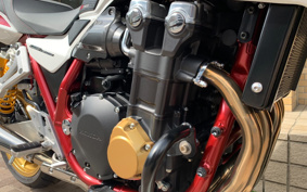 HONDA CB1300 SUPER  BOL D`OR  SPECIAL  2025 SC54
