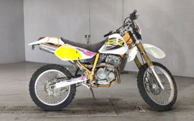 SUZUKI DR250R SJ45A