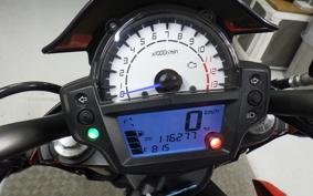 KAWASAKI ER600 N 2013