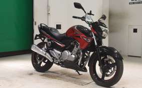 SUZUKI GSR250 1999