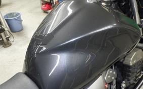 KAWASAKI Z750 2004 ZR750J