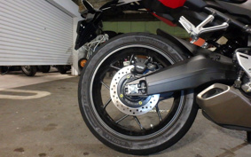 HONDA CBR650R E-Clutch 2025 RH17