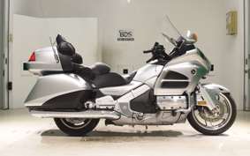HONDA GL 1800 GOLD WING 2013 SC68