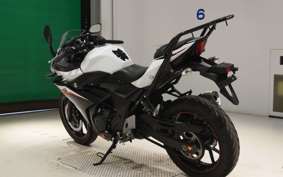SUZUKI GSX250RA