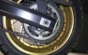 SUZUKI Vｽﾄﾛｰﾑ650XTA 2018 C733A