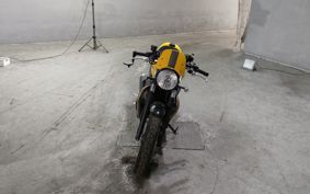 TRIUMPH STREET CUP 2018 DAD77G
