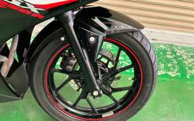 SUZUKI GSX250 R DN11A