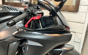 YAMAHA YZF-R1 S 2021 RN42