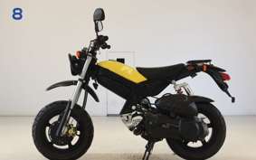 SUZUKI TR50 STREET MAGIC Gen.2 CA1LB