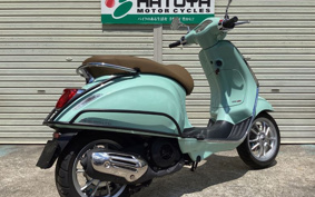 VESPA PRIMAVERA 125 2023