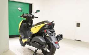 YAMAHA CYGNUSｸﾞﾘﾌｧｽ 2004 SEJ4J
