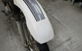 YAMAHA SEROW 225 Gen.3 DG08J