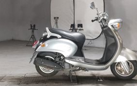 YAMAHA VINO125 SE24