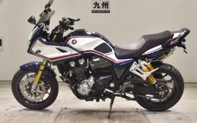 HONDA CB1300SB SUPER BOLDOR SP 2021 SC54