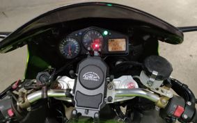 KAWASAKI ZX 1200 NINJA R ZXT20A