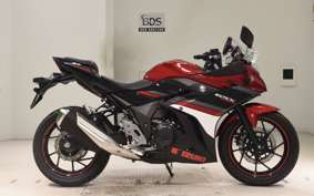 SUZUKI GSX250 R