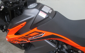 KTM 890 ADVENTURE	 2023 TS640
