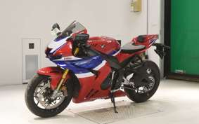 HONDA CBR1000RR R 2025 SC82