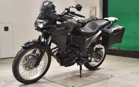 KAWASAKI VERSYS X250Aﾂｱﾗｰ LE250D