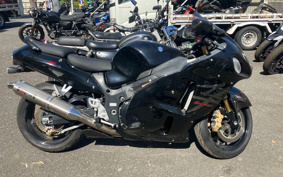 SUZUKI GSX-1300R HAYABUSA 2003 GW71A