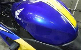 HONDA CBR250R GEN 3 MC41