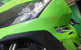 KAWASAKI ZX 10 NINJA R 2011