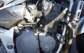 SUZUKI BANDIT 1200 2001 GV77A