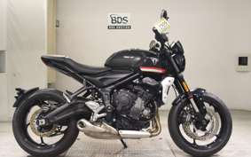 TRIUMPH TRIDENT 660 2021