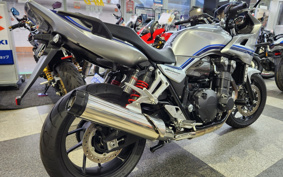 HONDA CB1300 SUPER  BOL DOR ABS 2023 SC54