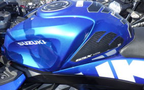 SUZUKI GSX-R150A 2013