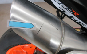 KTM 890 DUKE R 2020 TU940