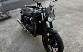 TRIUMPH STREET TWIN 2019 DAD74G