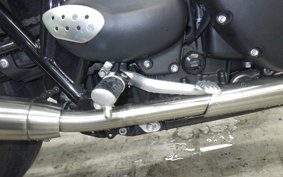 TRIUMPH STREET TWIN 2019