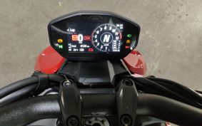 DUCATI STREETFIGHTER V2 2023 3F00AA