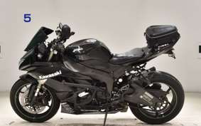 KAWASAKI NINJA ZX-6R 2011