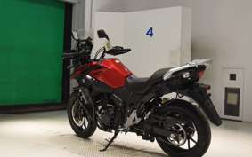 SUZUKI Vｽﾄﾛｰﾑ250A 2012