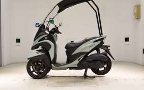 YAMAHA トリシティ125-2ヤネツキ SEK1J