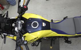 SUZUKI Vｽﾄﾛｰﾑ1050XT 2020 EF11M