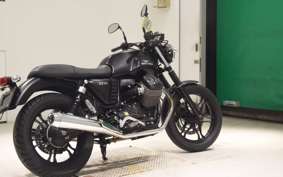 MOTO GUZZI V7 STONE 2 2017