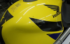 HONDA CBR600F GEN 3 2002 PC35