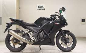 HONDA CBR250R GEN 3 2010 MC41