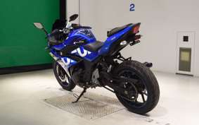SUZUKI GSX250 R