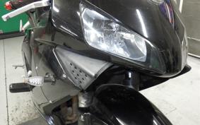 HONDA CBR600RR 2004 PC37
