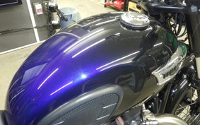 TRIUMPH BONNEVILLE T100 2024