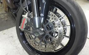 DUCATI DIAVEL 2013