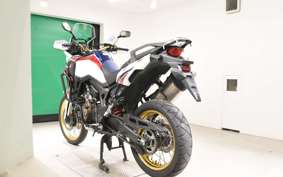 HONDA CRF1000L AFRICA TWIN 2018 SD04